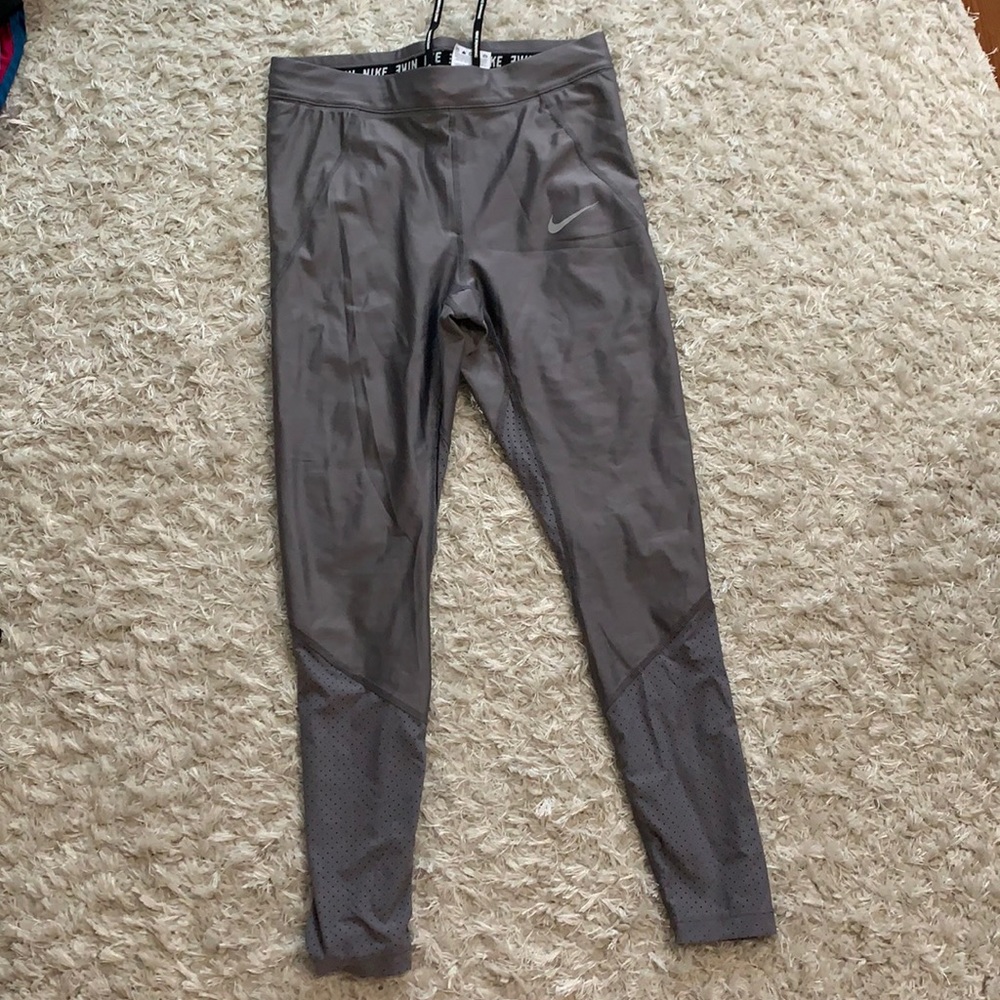 5 for $10 Nike dri fit leggings